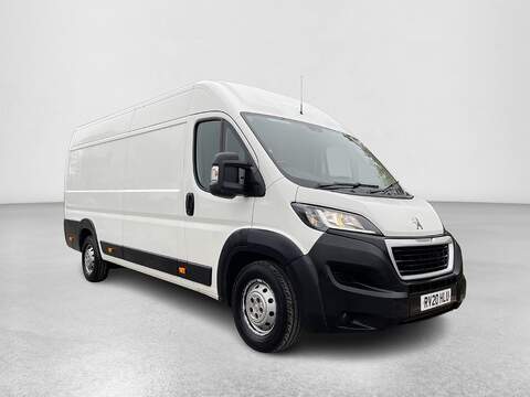 Peugeot Boxer 2.2 BlueHDi 435 Professional L4 H2 Euro 6 (s/s) 5dr - U322