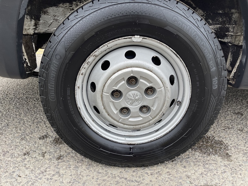 Peugeot Boxer 2.2 BlueHDi 435 Professional L4 H2 Euro 6 (s/s) 5dr - U322