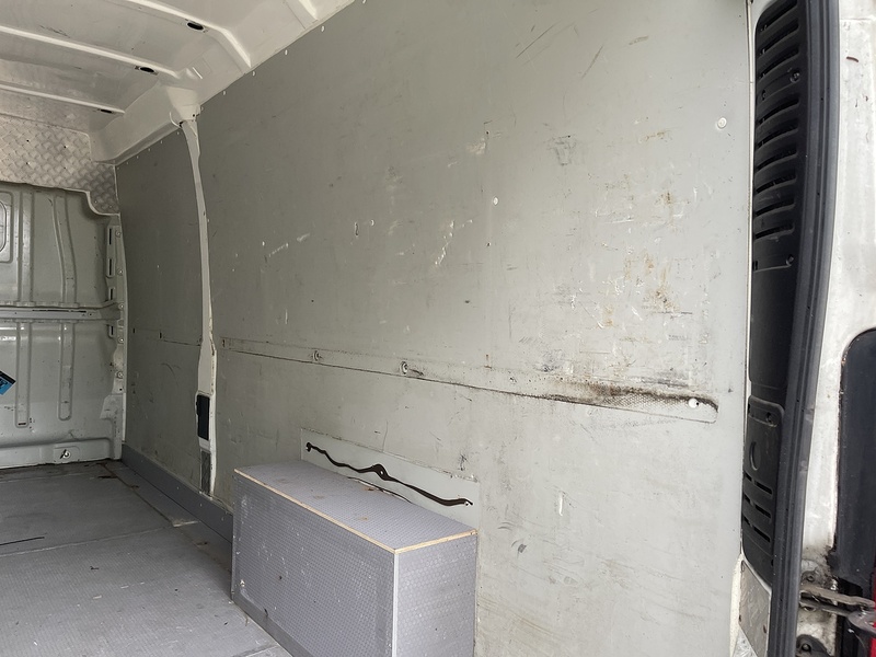 Peugeot Boxer 2.2 BlueHDi 435 Professional L4 H2 Euro 6 (s/s) 5dr - U322