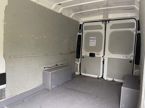 Peugeot Boxer 2.2 BlueHDi 435 Professional L4 H2 Euro 6 (s/s) 5dr - U322