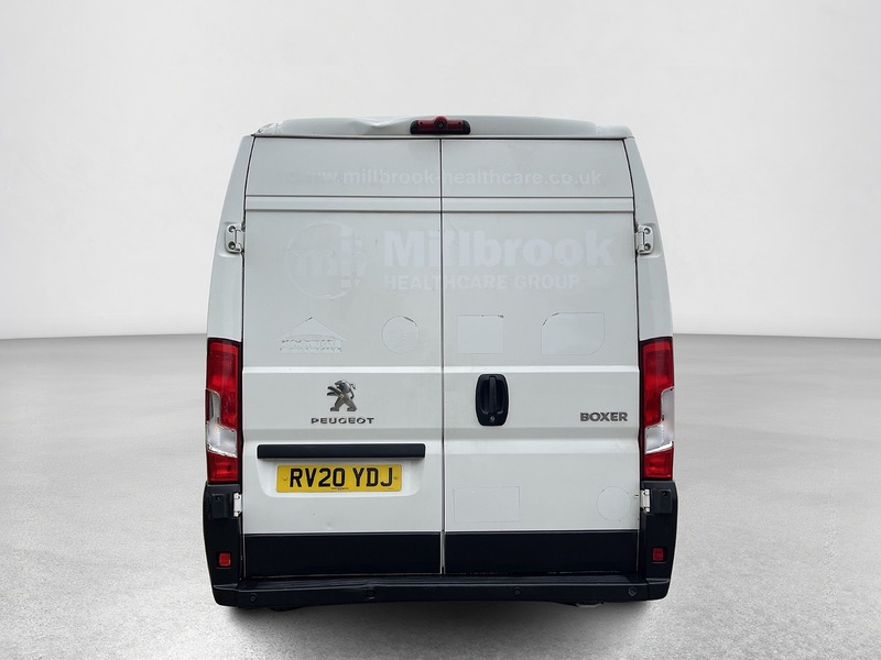 Peugeot Boxer 2.2 BlueHDi 435 Professional L4 H2 Euro 6 (s/s) 5dr - U323