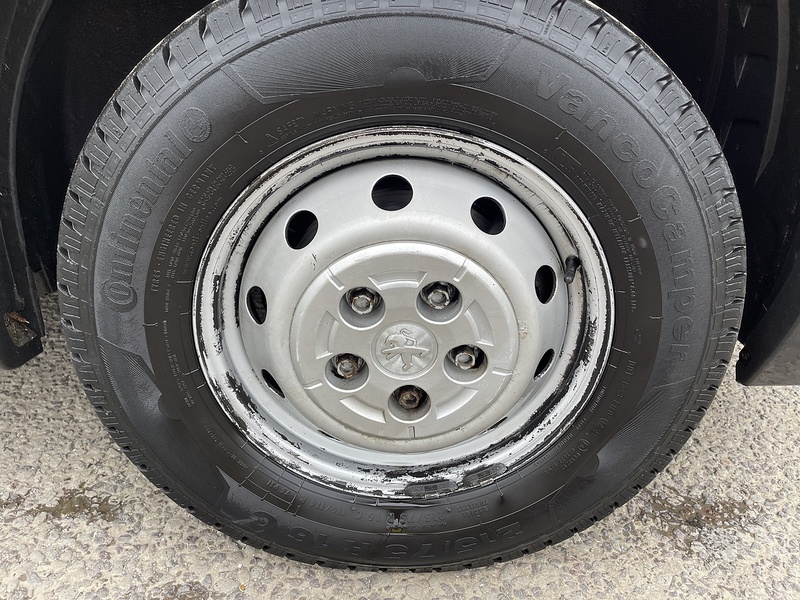 Peugeot Boxer 2.2 BlueHDi 435 Professional L4 H2 Euro 6 (s/s) 5dr - U323