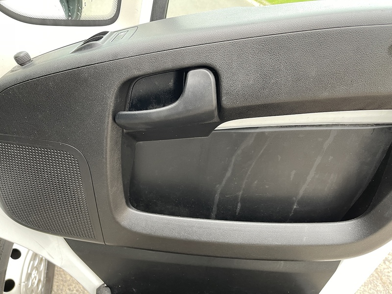 Peugeot Boxer 2.2 BlueHDi 435 Professional L4 H2 Euro 6 (s/s) 5dr - U323