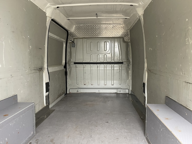 Peugeot Boxer 2.2 BlueHDi 435 Professional L4 H2 Euro 6 (s/s) 5dr - U323