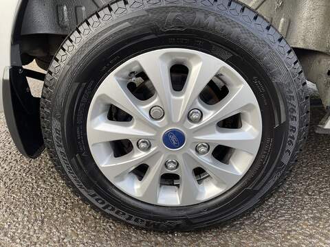 Ford Transit Custom 2.0 320 EcoBlue Limited Crew Van L2 H1 Euro 6 (s/s) 5dr (6 Seat) - U324