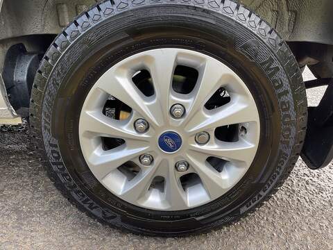 Ford Transit Custom 2.0 320 EcoBlue Limited Crew Van L2 H1 Euro 6 (s/s) 5dr (6 Seat) - U324