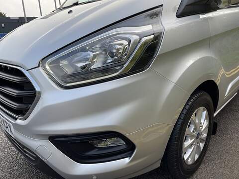 Ford Transit Custom 2.0 320 EcoBlue Limited Crew Van L2 H1 Euro 6 (s/s) 5dr (6 Seat) - U324