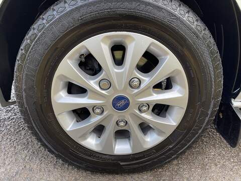 Ford Transit Custom 2.0 320 EcoBlue Limited Crew Van L2 H1 Euro 6 (s/s) 5dr (6 Seat) - U324