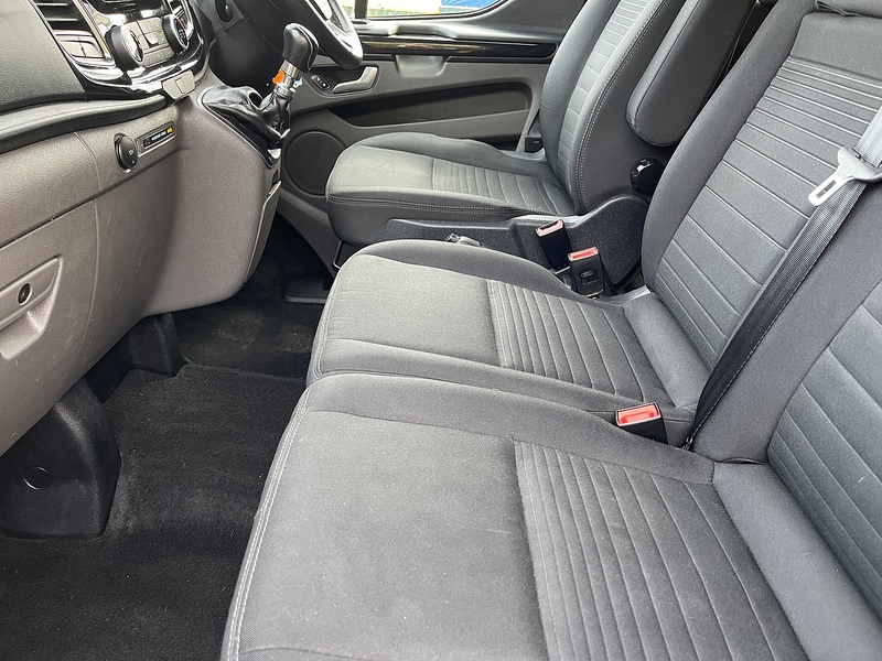 Ford Transit Custom 2.0 320 EcoBlue Limited Crew Van L2 H1 Euro 6 (s/s) 5dr (6 Seat) - U324