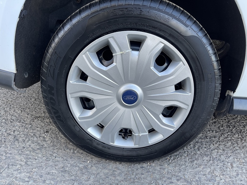 Ford Transit Connect 1.5 230 EcoBlue Trend Crew Van L2 Euro 6 (s/s) 6dr - U326