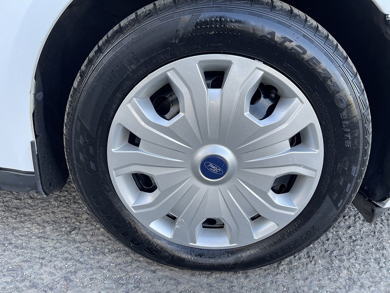 Ford Transit Connect 1.5 230 EcoBlue Trend Crew Van L2 Euro 6 (s/s) 6dr - U326