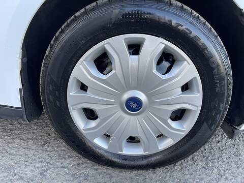 Ford Transit Connect 1.5 230 EcoBlue Trend Crew Van L2 Euro 6 (s/s) 6dr - U326