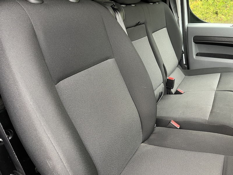 Vauxhall Vivaro 1.5 Turbo D 2900 Sportive L2 H1 Euro 6 (s/s) 6dr - U329