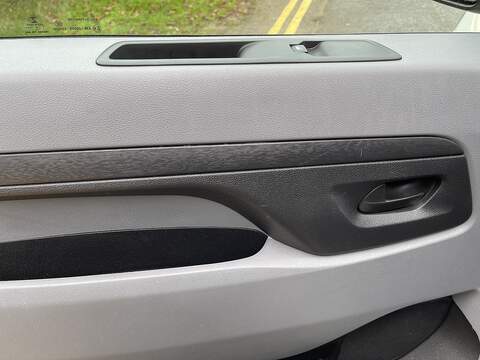 Vauxhall Vivaro 1.5 Turbo D 2900 Sportive L2 H1 Euro 6 (s/s) 6dr - U329