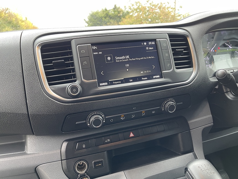 Vauxhall Vivaro 1.5 Turbo D 2900 Sportive L2 H1 Euro 6 (s/s) 6dr - U329