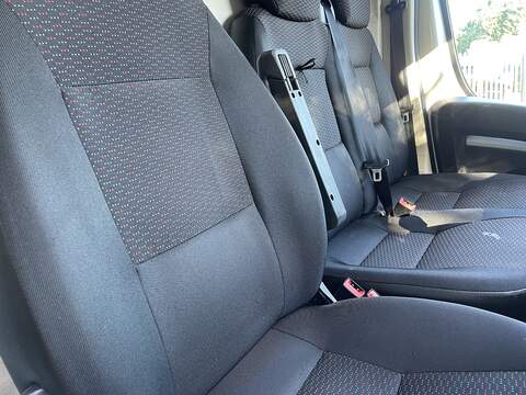 Citroen Relay 2.2 BlueHDi 35 Enterprise L2 High Roof Euro 6 (s/s) 5dr - U330