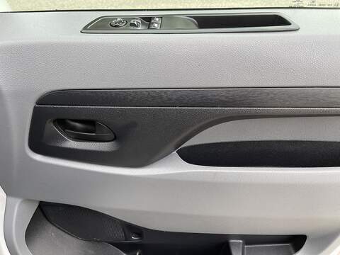 Vauxhall Vivaro 1.5 Turbo D 2900 Dynamic L1 H1 Euro 6 (s/s) 6dr - U331