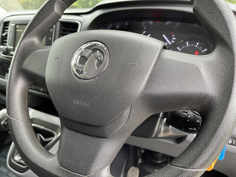 Vauxhall Vivaro 1.5 Turbo D 2900 Dynamic L1 H1 Euro 6 (s/s) 6dr - U331