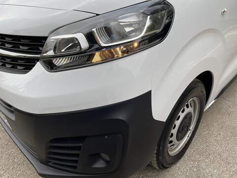 Vauxhall Vivaro 1.5 Turbo D 2900 Dynamic L1 H1 Euro 6 (s/s) 6dr - U331