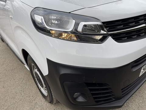 Vauxhall Vivaro 1.5 Turbo D 2900 Dynamic L1 H1 Euro 6 (s/s) 6dr - U331