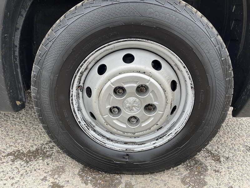 Peugeot Boxer 2.2 BlueHDi 435 Professional L4 H2 Euro 6 (s/s) 5dr - U332