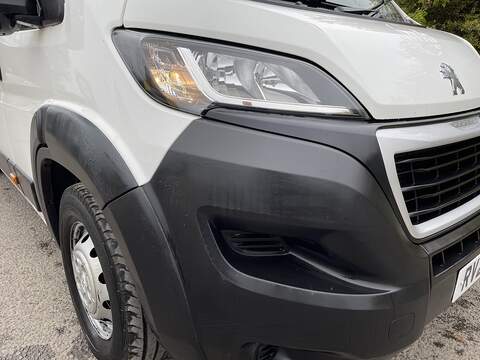 Peugeot Boxer 2.2 BlueHDi 435 Professional L4 H2 Euro 6 (s/s) 5dr - U332