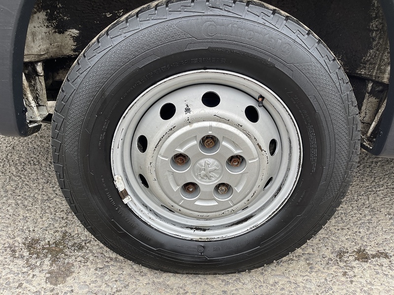 Peugeot Boxer 2.2 BlueHDi 435 Professional L4 H2 Euro 6 (s/s) 5dr - U332