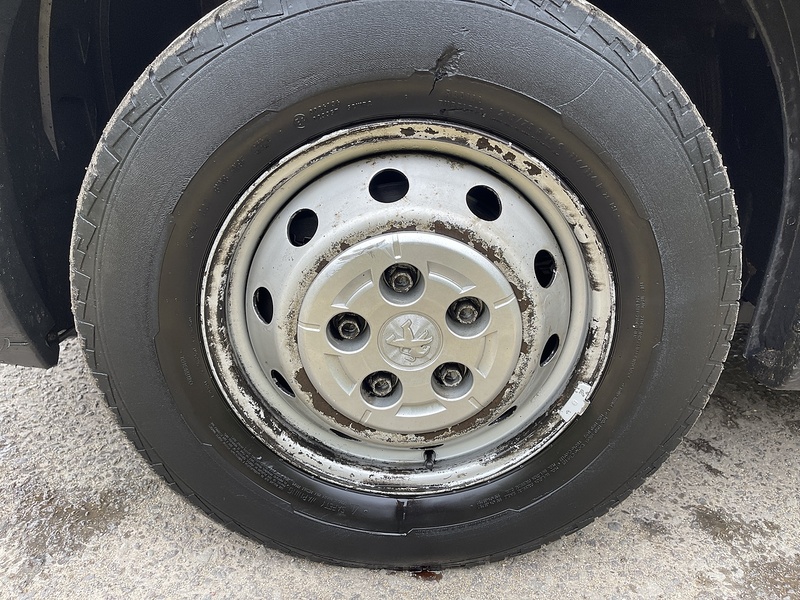 Peugeot Boxer 2.2 BlueHDi 435 Professional L4 H2 Euro 6 (s/s) 5dr - U332