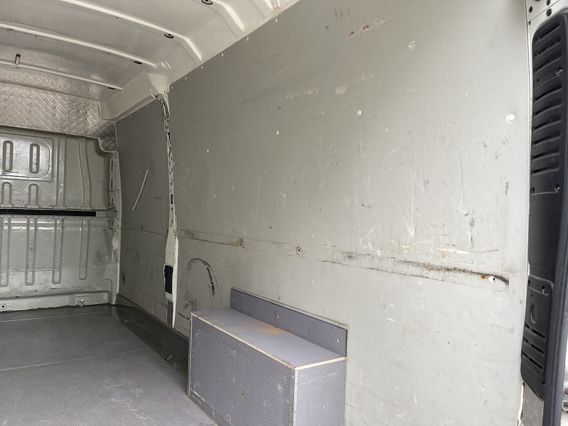 Peugeot Boxer 2.2 BlueHDi 435 Professional L4 H2 Euro 6 (s/s) 5dr - U332