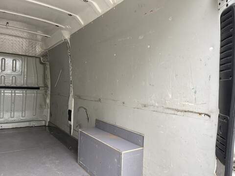 Peugeot Boxer 2.2 BlueHDi 435 Professional L4 H2 Euro 6 (s/s) 5dr - U332