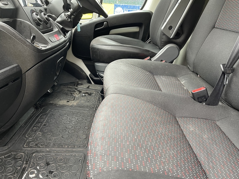 Peugeot Boxer 2.2 BlueHDi 435 Professional L4 H2 Euro 6 (s/s) 5dr - U332