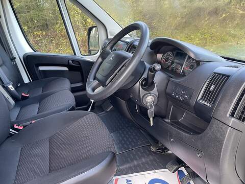 Peugeot Boxer Boxer Professional Panel Van 2 Manual Diesel - U332