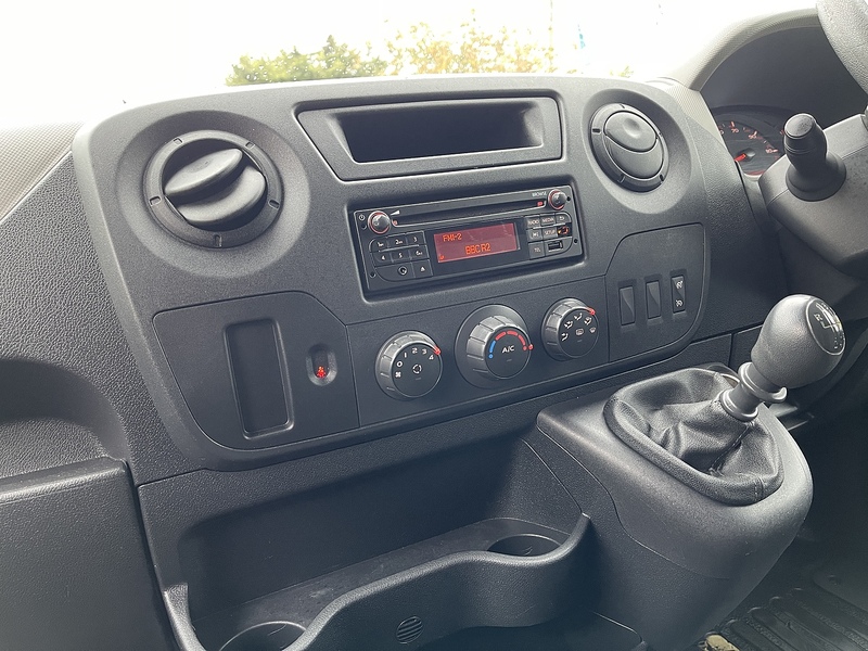 Vauxhall Movano 2.3 CDTi 3500 BiTurbo Edition FWD L2 H2 Euro 6 5dr - U334