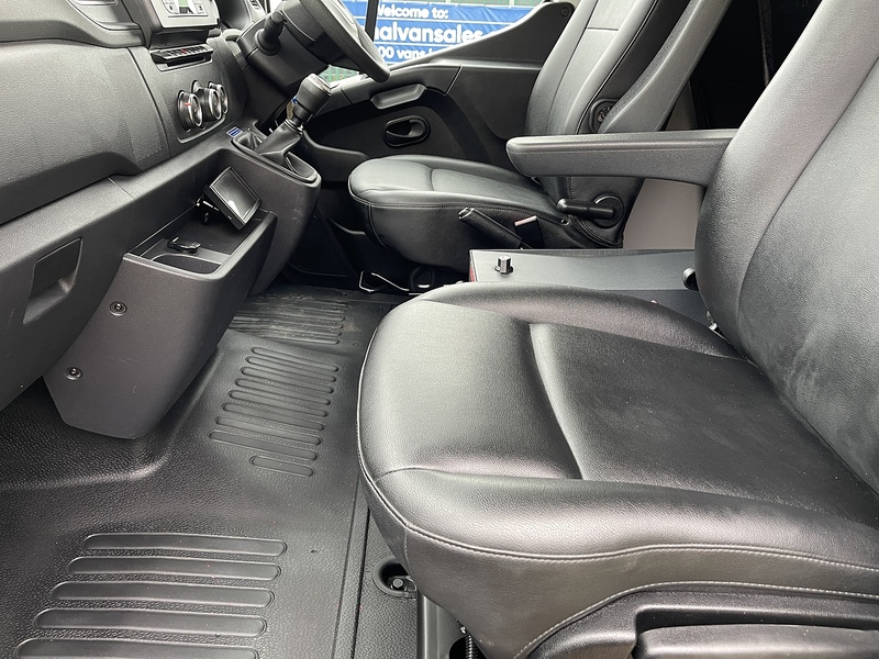 Vauxhall Movano 2.3 CDTi 3500 BiTurbo Edition FWD L2 H2 Euro 6 5dr - U334