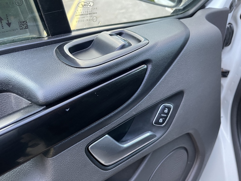 Ford Transit Custom 2.0 280 EcoBlue Limited L1 H1 Euro 6 (s/s) 5dr - U336