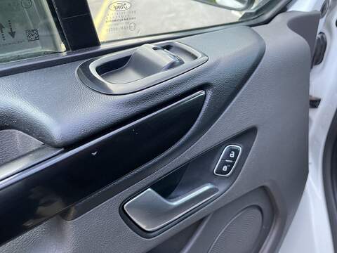 Ford Transit Custom 2.0 280 EcoBlue Limited L1 H1 Euro 6 (s/s) 5dr - U336