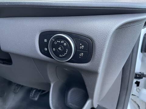 Ford Transit Custom 2.0 280 EcoBlue Limited L1 H1 Euro 6 (s/s) 5dr - U336