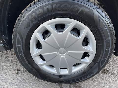 Ford Transit 2.0 350 EcoBlue Trend FWD L3 H3 Euro 6 (s/s) 5dr - U337