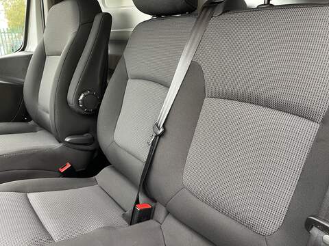 Renault Trafic Trafic Business Panel Van 1 Manual Diesel - U339