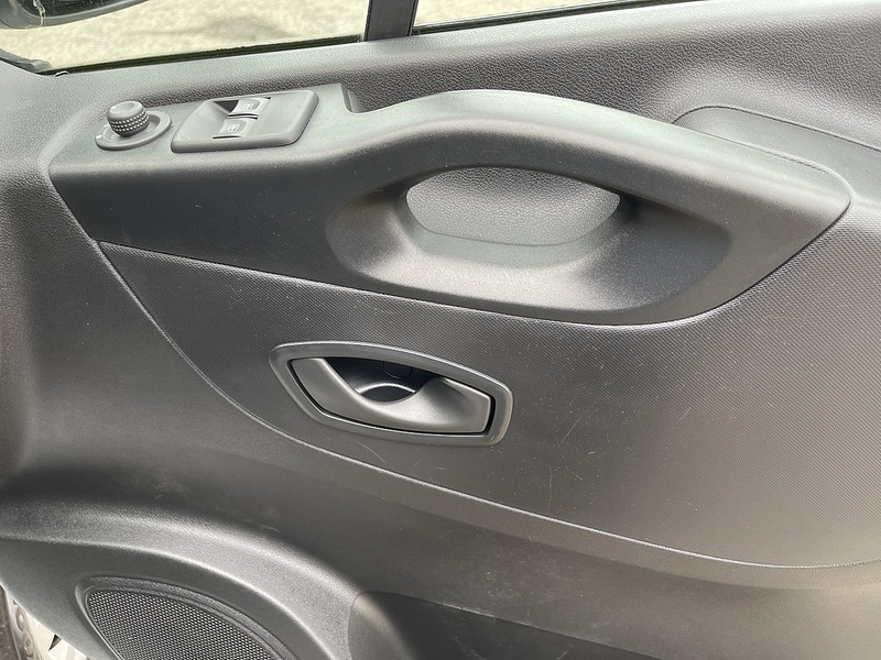 Renault Trafic Trafic Business Panel Van 1 Manual Diesel - U339