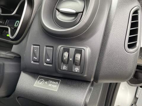 Renault Trafic Trafic Business Panel Van 1 Manual Diesel - U339