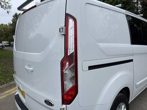 Ford Transit Custom 2.0 320 EcoBlue Limited Crew Van L1 H1 Euro 6 (s/s) 5dr - U341