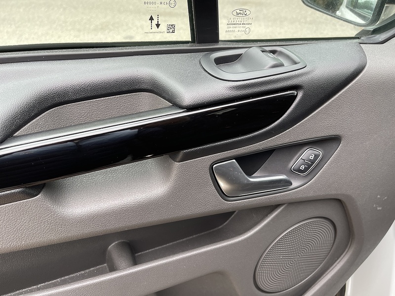 Ford Transit Custom 2.0 320 EcoBlue Limited Crew Van L1 H1 Euro 6 (s/s) 5dr - U341