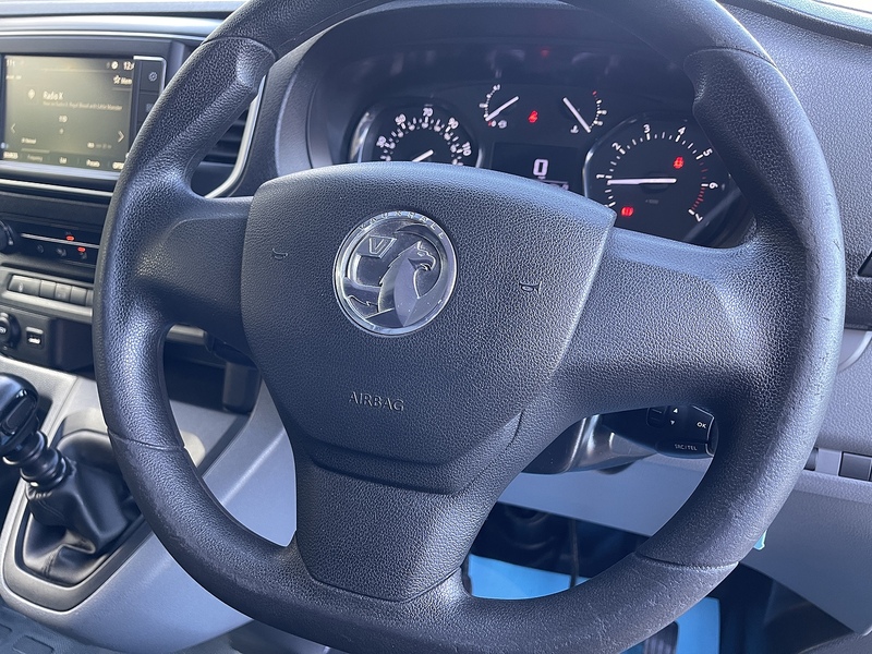 Vauxhall Vivaro 1.5 Turbo D 2900 Dynamic L2 H1 Euro 6 (s/s) 6dr - U345