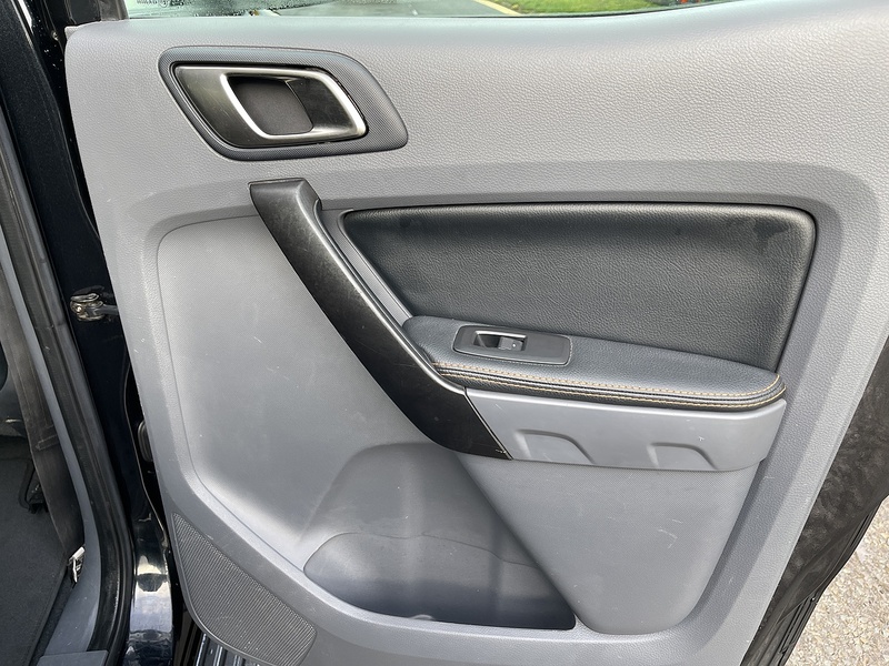 Ford Ranger 3.2 TDCi Wildtrak Pickup Double Cab 4dr Diesel Auto 4WD Euro 5 (200 ps) - U349