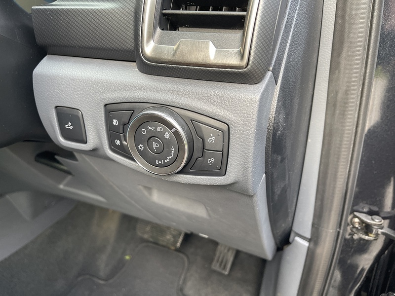 Ford Ranger 3.2 TDCi Wildtrak Pickup Double Cab 4dr Diesel Auto 4WD Euro 5 (200 ps) - U349