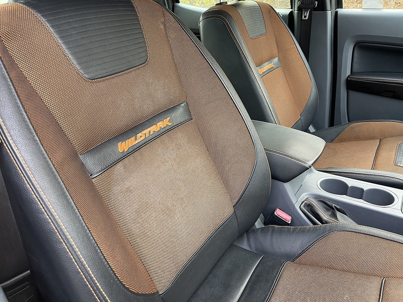 Ford Ranger 3.2 TDCi Wildtrak Pickup Double Cab 4dr Diesel Auto 4WD Euro 5 (200 ps) - U349