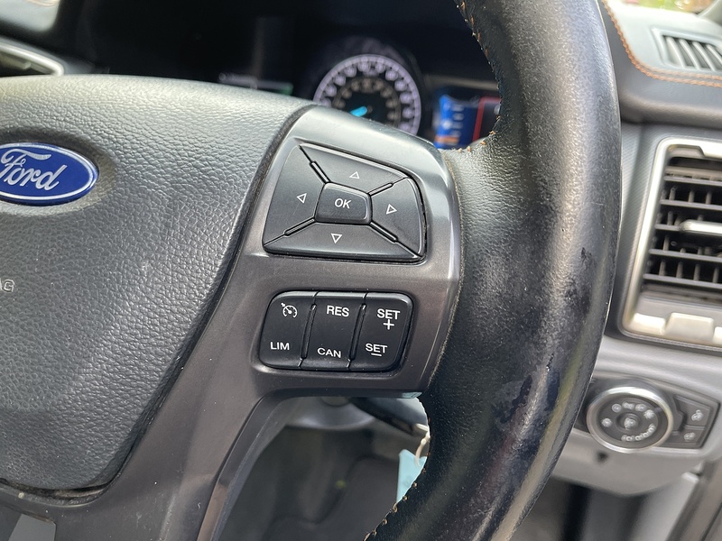 Ford Ranger 3.2 TDCi Wildtrak Pickup Double Cab 4dr Diesel Auto 4WD Euro 5 (200 ps) - U349