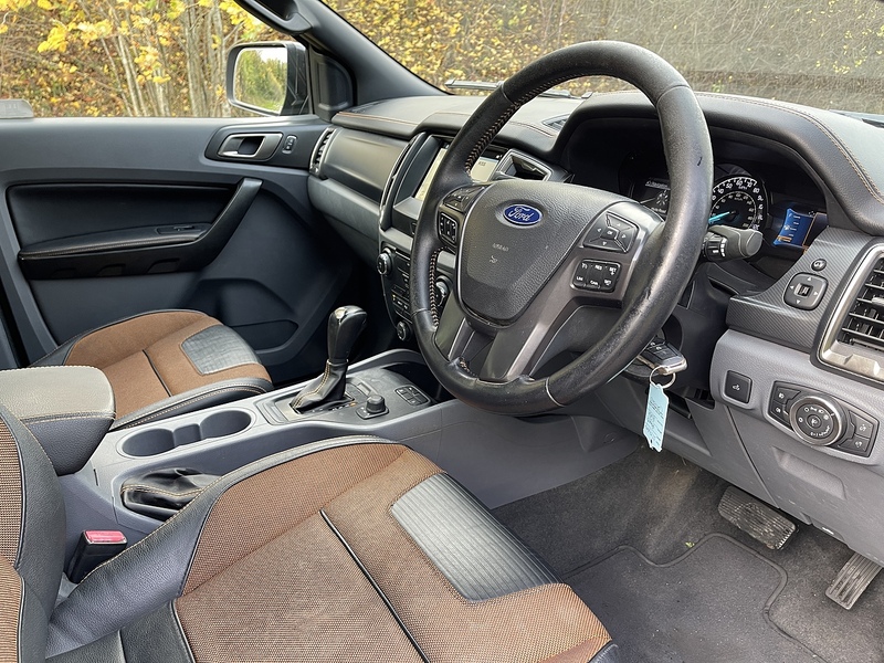 Ford Ranger 3.2 TDCi Wildtrak Pickup Double Cab 4dr Diesel Auto 4WD Euro 5 (200 ps) - U349