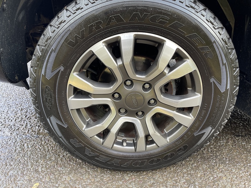 Ford Ranger 3.2 TDCi Wildtrak Pickup Double Cab 4dr Diesel Auto 4WD Euro 5 (200 ps) - U349